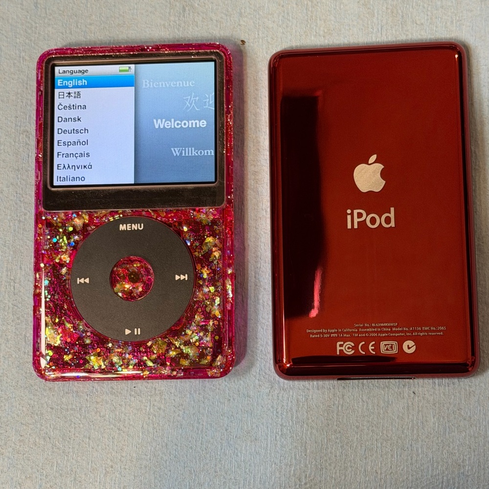 Apple iPod Classic 7th generation 512gb Glitter Apple Red One of a kind
